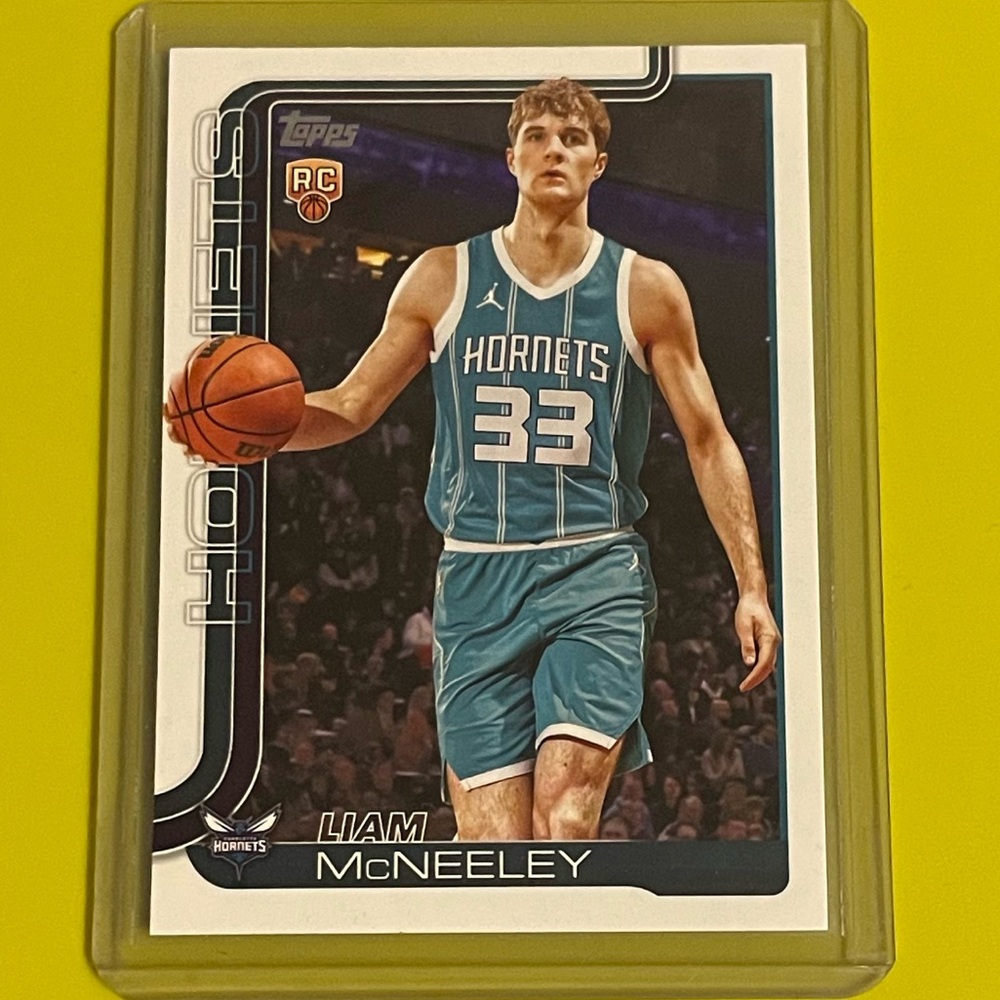 Liam McNeeley #229 [Rookie] 2025-26 Topps Basketball Trading Card